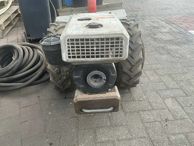 Eurosystems p 80 grondfrees - afbeelding 11 van  11