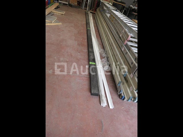 Evenwicht van diverse hout- en gevelplaten - afbeelding 3 van  8