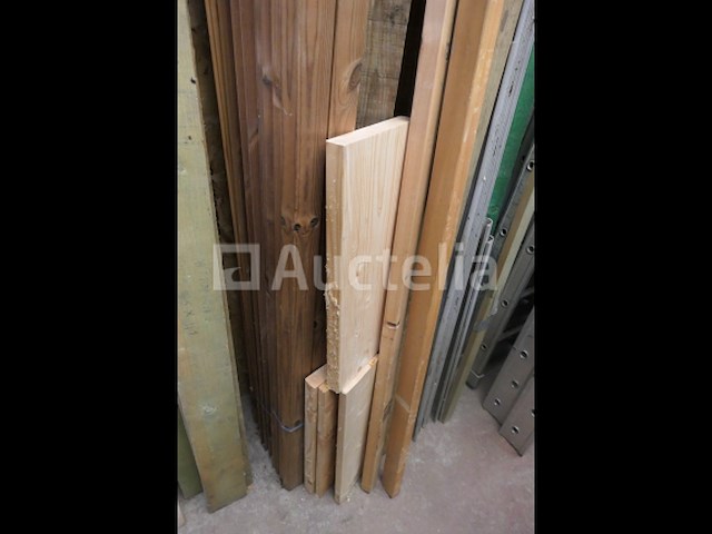 Evenwicht van diverse hout- en gevelplaten - afbeelding 4 van  8