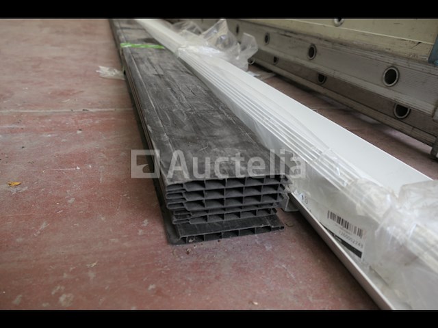 Evenwicht van diverse hout- en gevelplaten - afbeelding 6 van  8