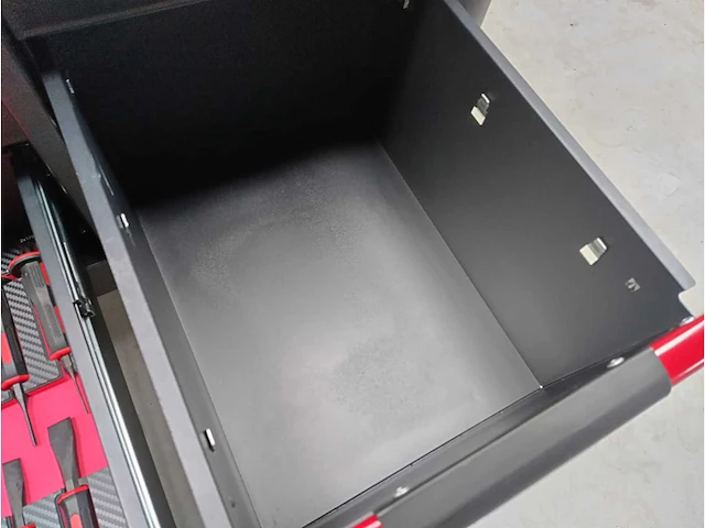 Eversteel 293pcs gereedschapswagen - afbeelding 9 van  17