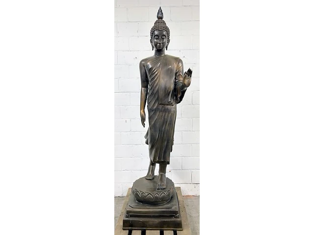 Exclusief bronzen boedhabeeld - afbeelding 1 van  8