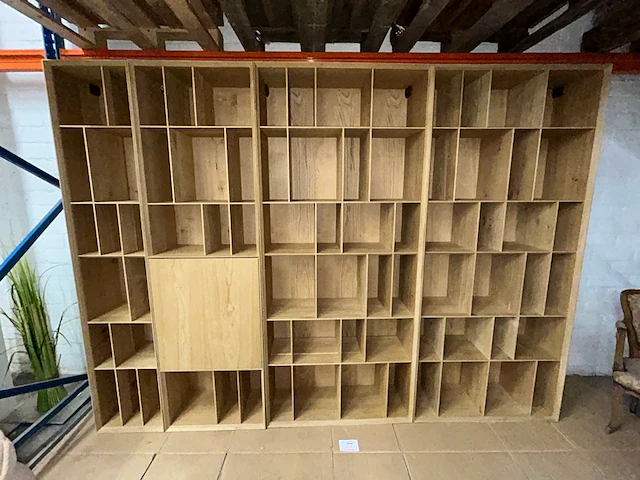 Exclusieve strakke bibliotheekkast - afbeelding 1 van  8