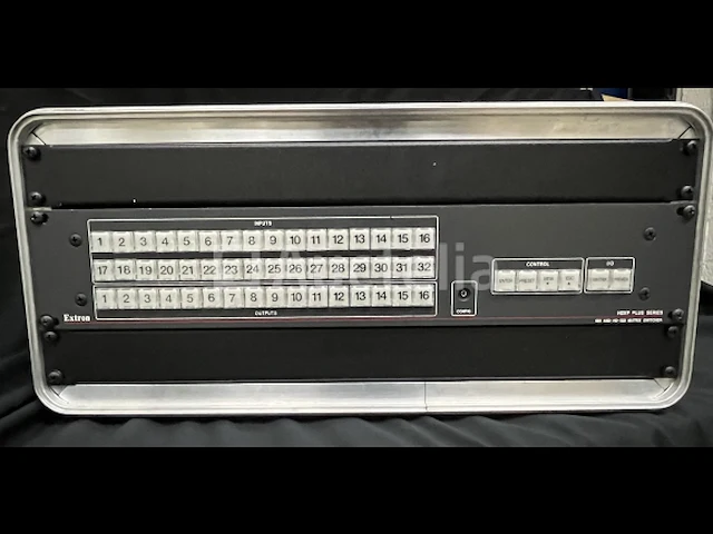 Extron hdxp plus matrix video switcher - afbeelding 1 van  1
