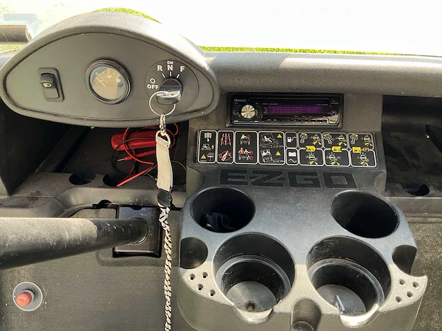 Ezgo textron golfkar - afbeelding 23 van  25