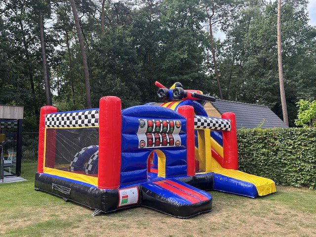 F1 springkasteel - afbeelding 2 van  5