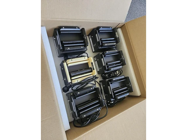 Fabcontent - 12x flataligner automatic mactronix aff-600e - afbeelding 1 van  9