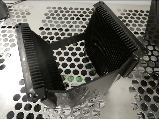 Fabcontent - 4000x entegris pa194-60mb + box ei24-60 used - afbeelding 3 van  4