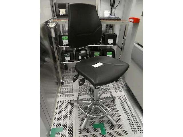 Fabcontent - cleanroom chair oxford - afbeelding 1 van  2