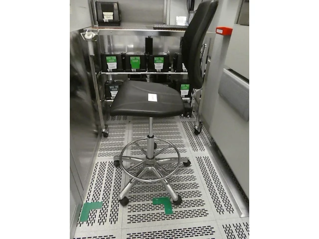 Fabcontent - cleanroom chair oxford - afbeelding 2 van  2