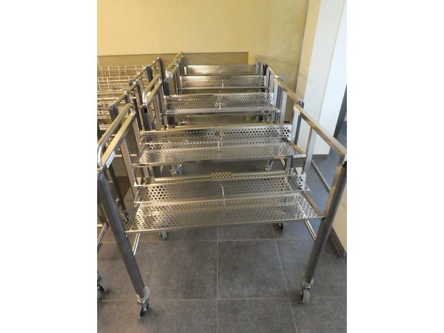 Fabcontent - cleanroom inox cart for 8 lots 4x - afbeelding 1 van  2