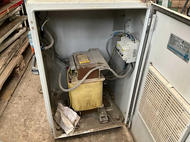 Fabricom transformator na te zien - afbeelding 2 van  4