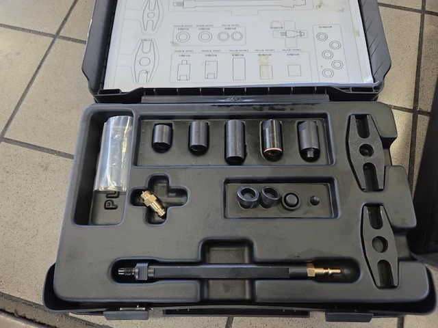 Facom 911b diesel engine compression test set - afbeelding 2 van  7