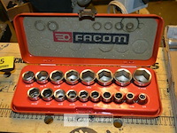 Facom dopsleutelset 18-delig - afbeelding 1 van  3