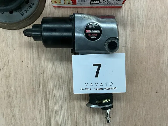 Facom ns.1010f pneumatische slagmoersleutel en poliermachine - afbeelding 2 van  4