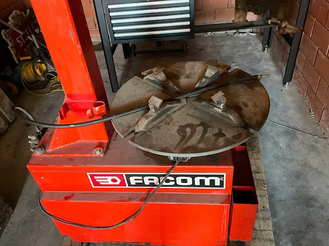 Facom u210 a bandenmachine - afbeelding 3 van  7