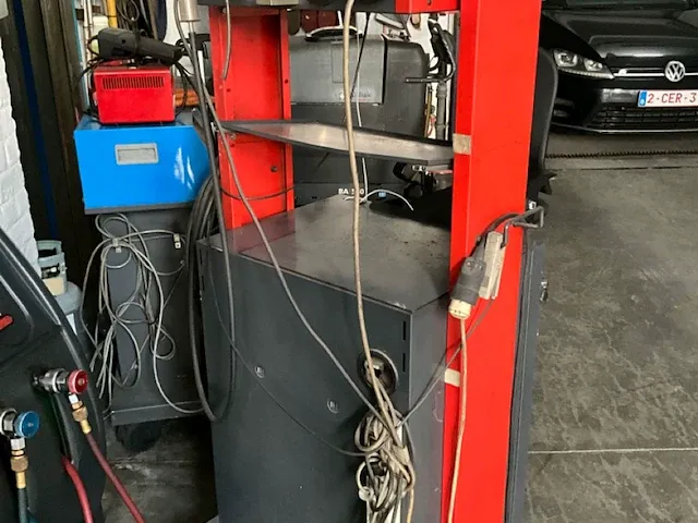 Facom xr.742-4 multigaz uitlaatgassen diagnoseapparaat - afbeelding 4 van  5