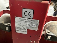 Factory cat zelfrijdende veegmachine - afbeelding 3 van  27