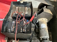 Factory cat zelfrijdende veegmachine - afbeelding 4 van  27