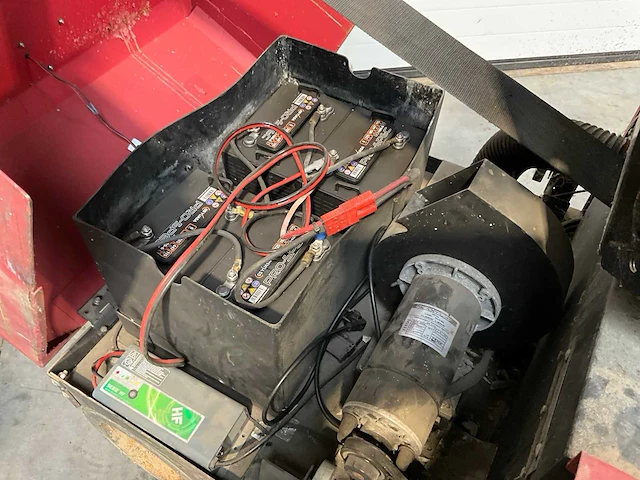 Factory cat zelfrijdende veegmachine - afbeelding 5 van  27