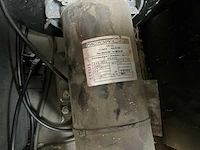 Factory cat zelfrijdende veegmachine - afbeelding 15 van  27