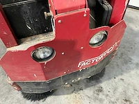 Factory cat zelfrijdende veegmachine - afbeelding 27 van  27