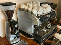 Faema koffiezet en bonenmaler koffiemachine - afbeelding 3 van  6
