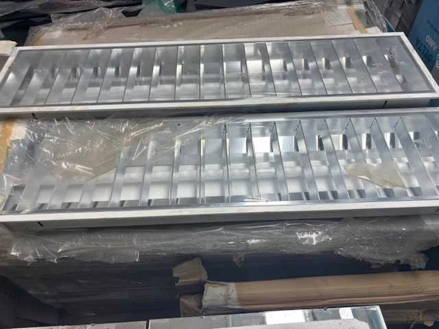 Fagerhult - overige winkel inventaris (23x) - afbeelding 1 van  4