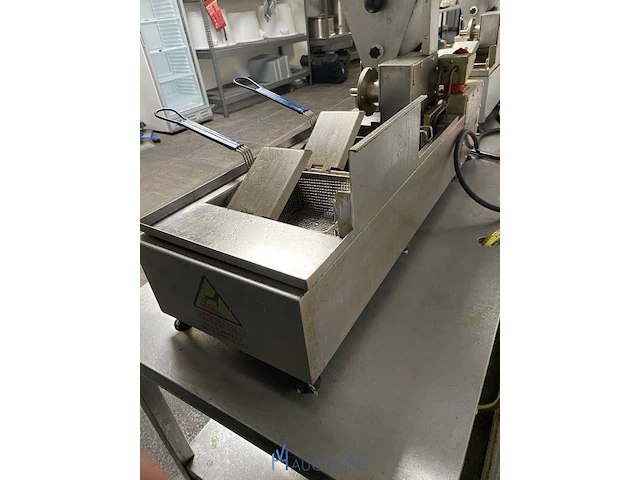 Falafel machine pellefood - afbeelding 6 van  6