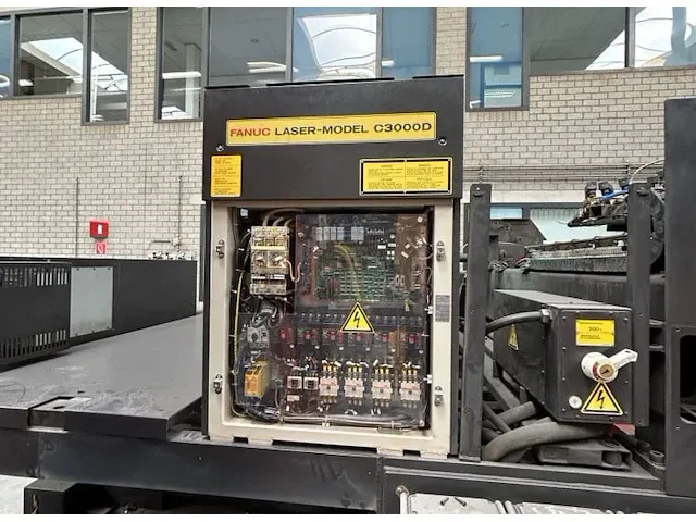 Fanuc c3000d laserbron 3 kw - afbeelding 1 van  5