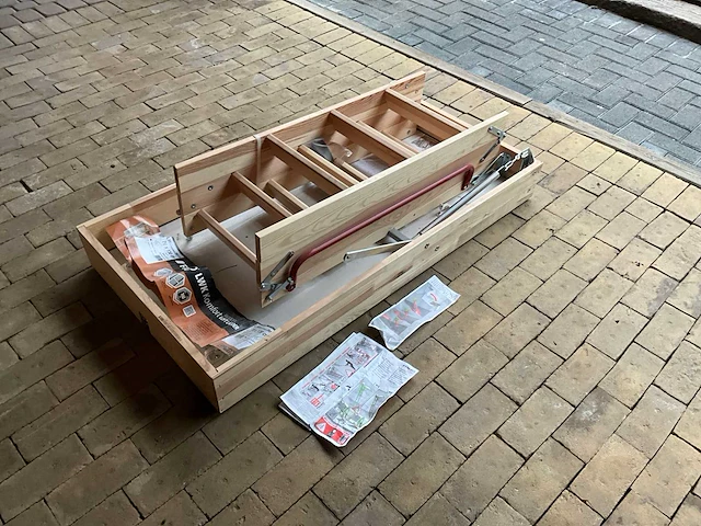 Farko lkw komfort - zoldertrap - afbeelding 1 van  9