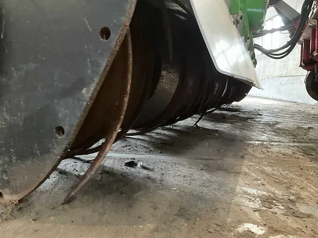 Farmtec spitfrees met zaaimachine - afbeelding 8 van  21