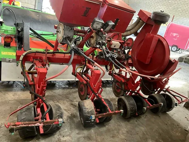 Farmtec spitfrees met zaaimachine - afbeelding 11 van  21