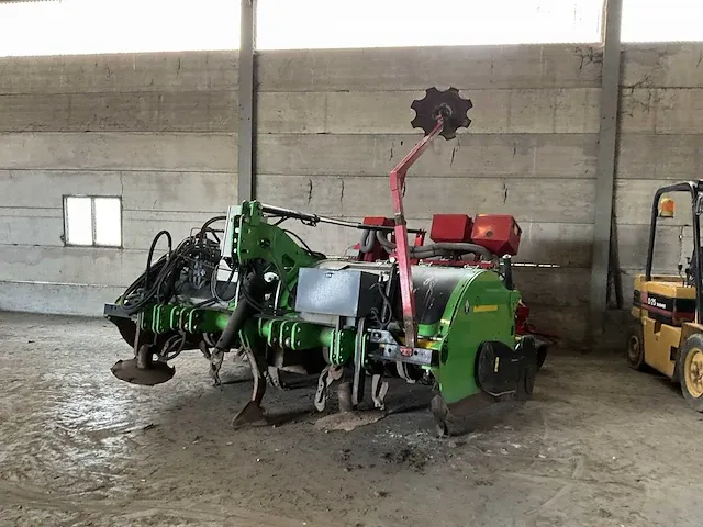 Farmtec spitfrees met zaaimachine - afbeelding 1 van  21