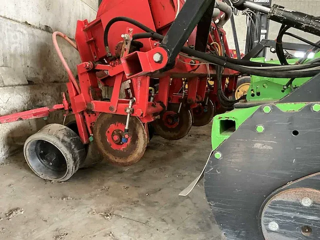 Farmtec spitfrees met zaaimachine - afbeelding 13 van  21