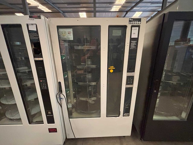 Fas - brood - automat - afbeelding 1 van  6