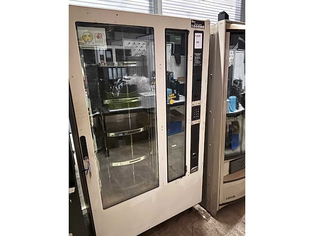 Fas - brood - automat - afbeelding 2 van  6