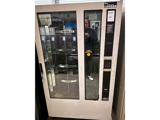 Fas - brood - automat - afbeelding 3 van  6