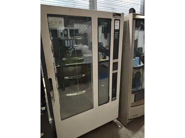 Fas - brood - automat - afbeelding 5 van  6