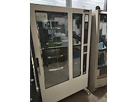 Fas - brood - automat - afbeelding 5 van  6