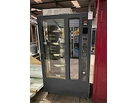 Fas - brood - automat - afbeelding 2 van  5