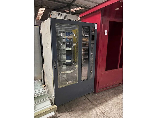 Fas - brood - automat - afbeelding 5 van  5