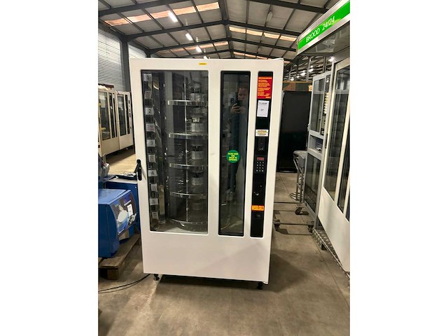 Fas - brood - automat - afbeelding 5 van  5