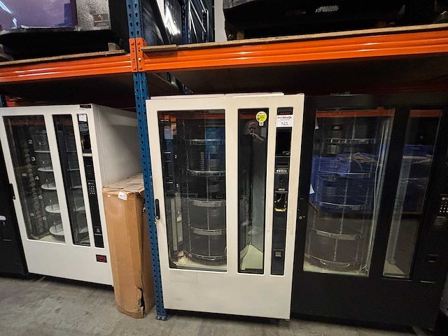 Fas - brood - verkoopautomaat - afbeelding 8 van  9