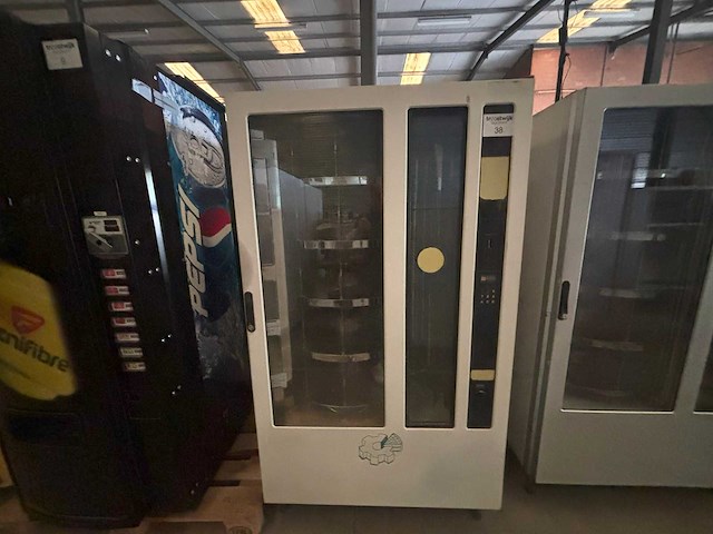 Fas - brood - verkoopautomaat - afbeelding 2 van  7