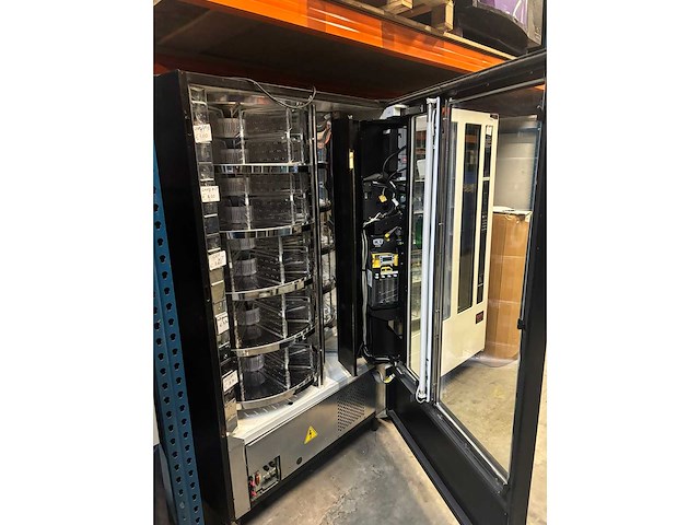 Fas - brood - verkoopautomaat - afbeelding 9 van  11