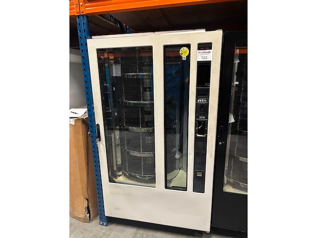 Fas - brood - verkoopautomaat - afbeelding 6 van  9