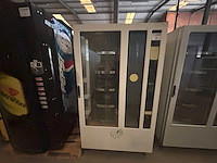 Fas - brood - verkoopautomaat - afbeelding 1 van  7