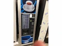 Fas - fashion - koffie - verkoopautomaat - afbeelding 2 van  3