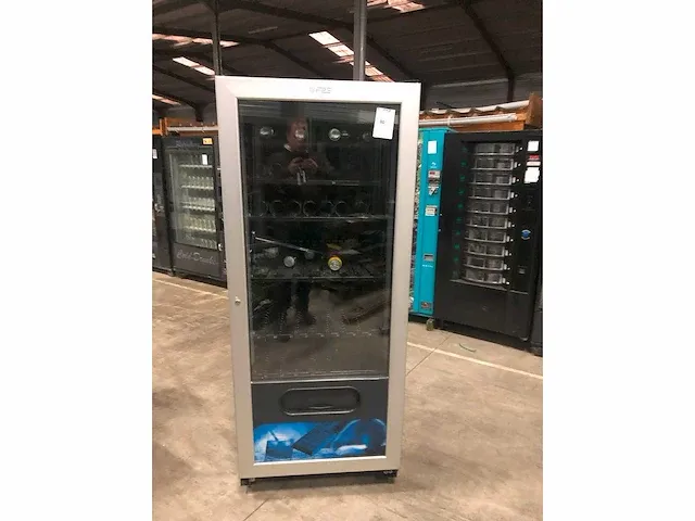 Fas - faster - 700 - vending machine - afbeelding 4 van  5